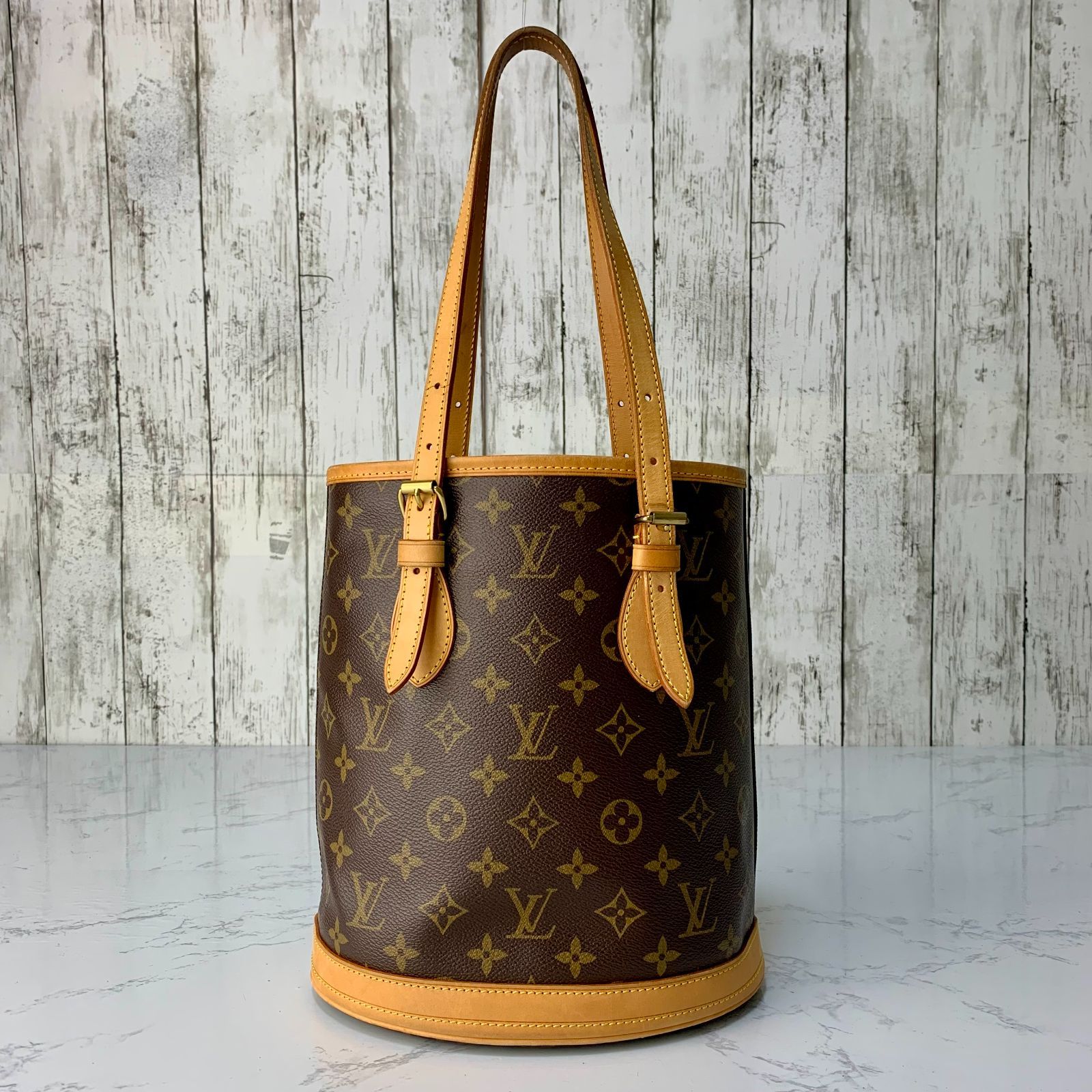 LOUIS VUITTON バケット PM モノグラム トート ショルダーバッグ M42238 【状態ランク:SS】 LOUIS VUITTON バケット PM モノグラム トート ショルダーバッグ M42238 【状態ランク:SS】