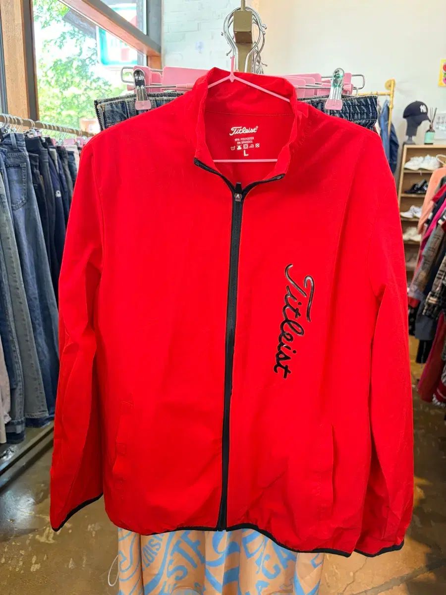 Titleist(タイトリスト) レッド ウィンドブレーカー L