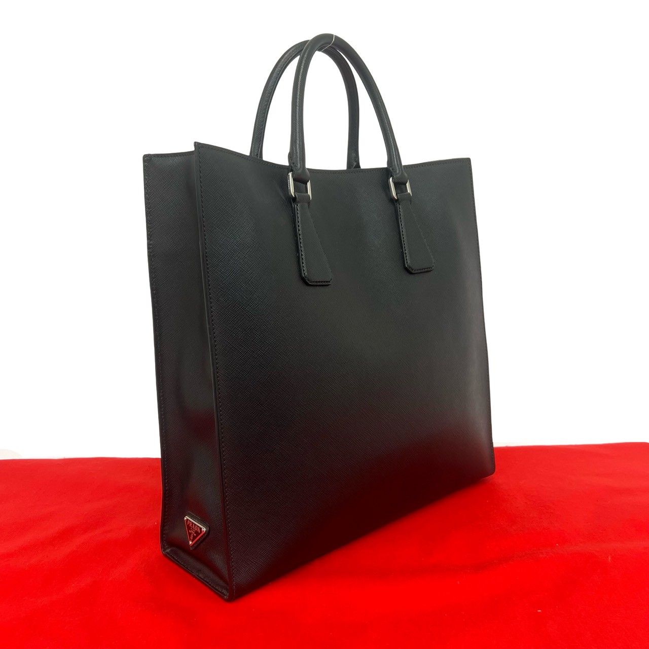 極 美品 PRADA プラダ 三角ロゴ 金具 サフィアーノ レザー 本革 ハンドバッグ ミニ トートバッグ ビジネスバッグ ブラック 00607