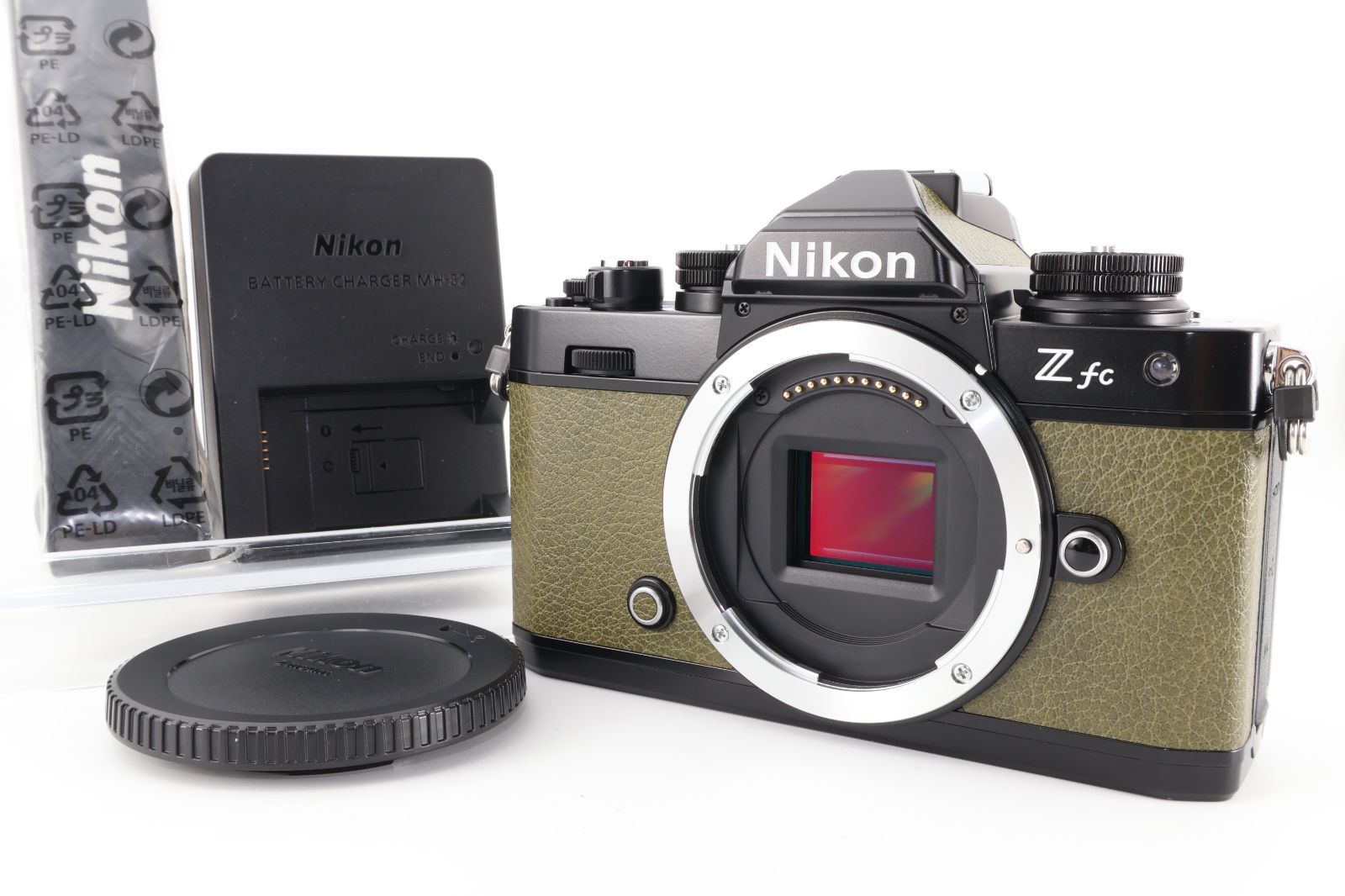 Nikon　Zfc ボディ プレミアムエクステリア張替済み　オリーブグリーン