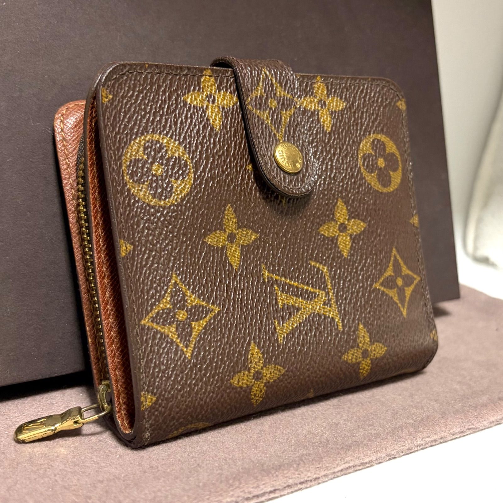 c14 コンパクトジップ　モノグラム　Louis Vuitton　ルイヴィトン　二つ折り財布