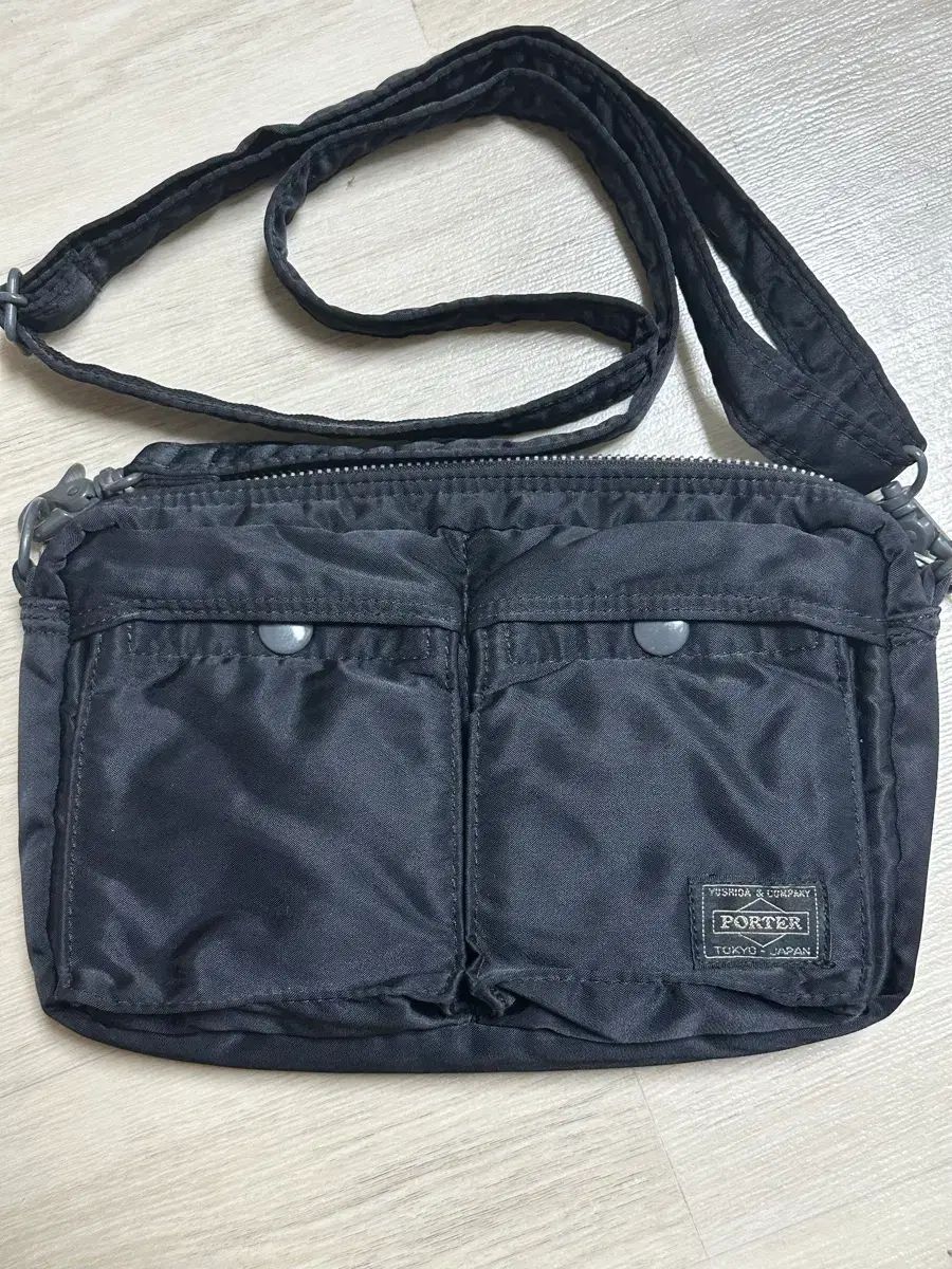 Porter 吉田カバン Porter タンカー ショルダーバッグ ブラック