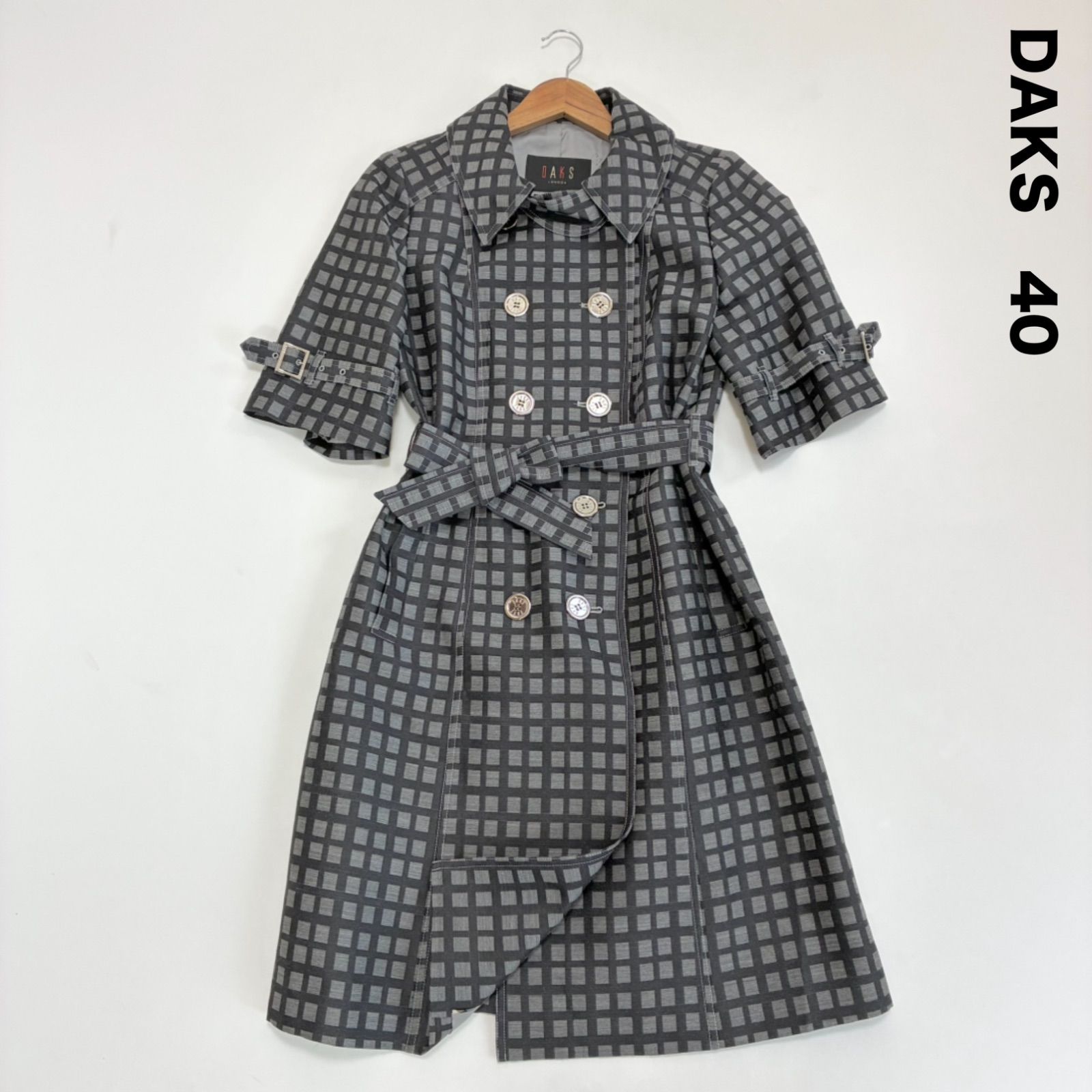 DAKS ダックス☆5部袖チェック柄トレンチコート 40 グレー系