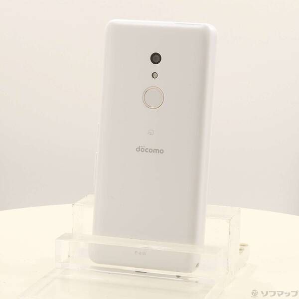 ソフマップ 〔中古品〕 arrows Be4 Plus 64GB ホワイト F-41B docomoロック解除SIMフリー【348】