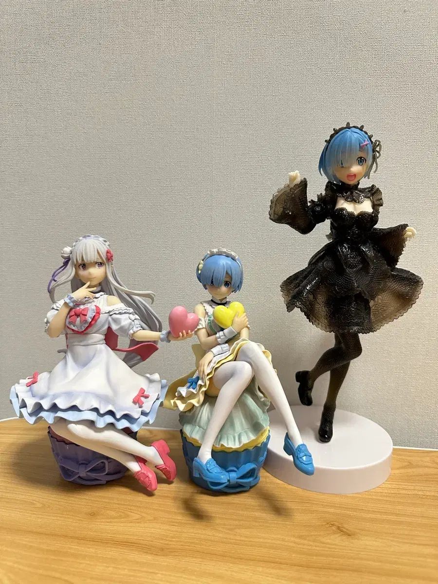 Re:ゼロ レム エミリア フィギュア