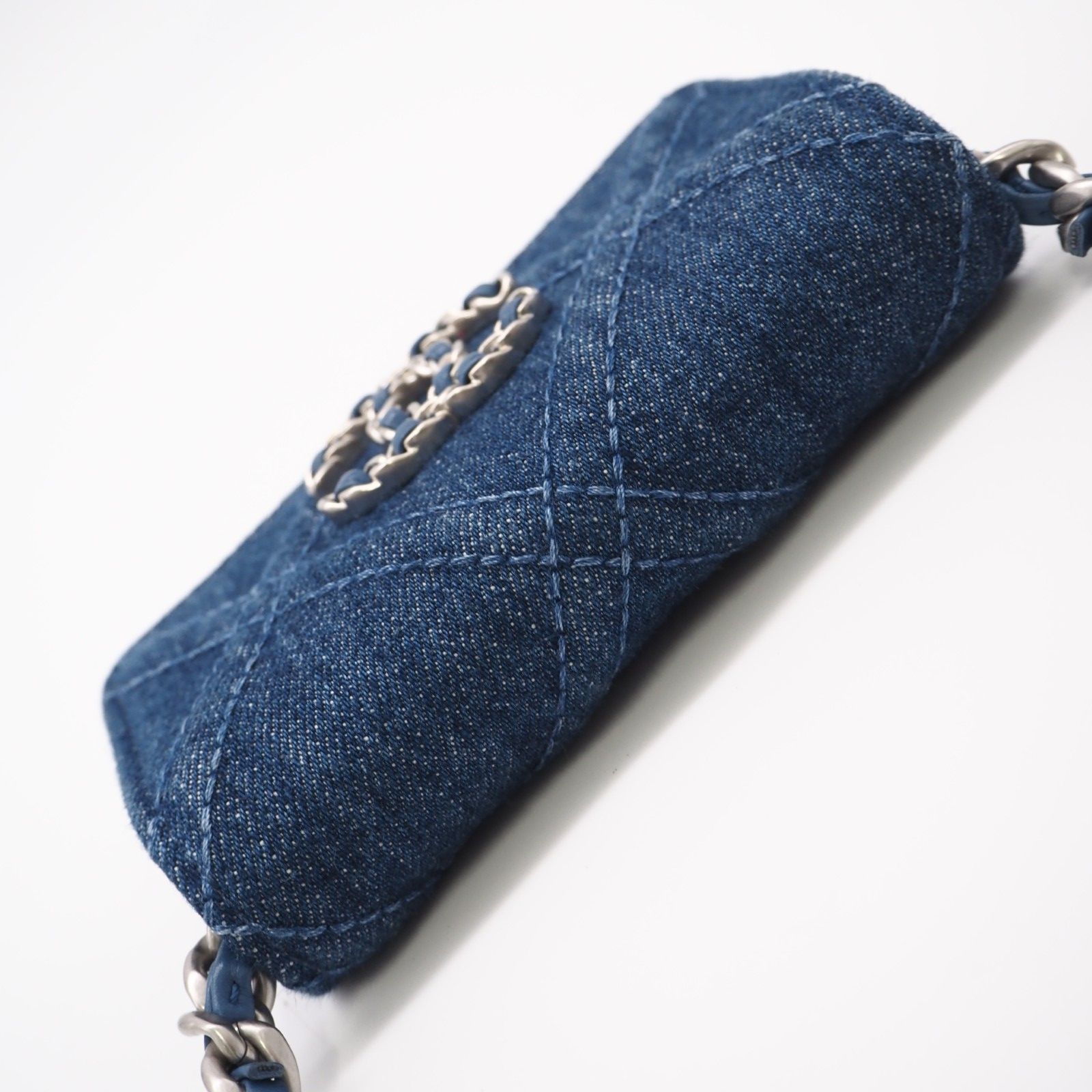★3日以内返品可★ 極美品 CHANEL シャネル シャネル19 デニム ミニ チェーンウォレット AP1787 ショルダーバッグ ブルー デニム レザー レディース CHANEL - ☆3日以内返品可☆ 極美品 CHANEL シャネル シャネル19