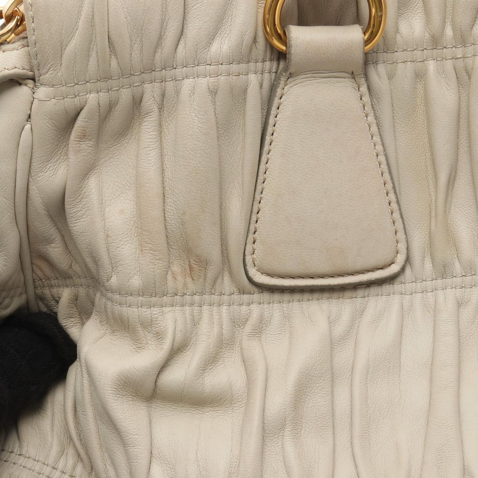 プラダ PRADA ハンドバッグ NAPPA GAUFRE' 2WAY ギャザー B1407M ライトグレー レザー ギャザー 2wayハンド レディース Used B プラダ PRADA ハンドバッグ NAPPA GAUFRE' 2WAY ギャザー B1407M ライトグレー レザー ギャザー 2wayハンド レディース Used B