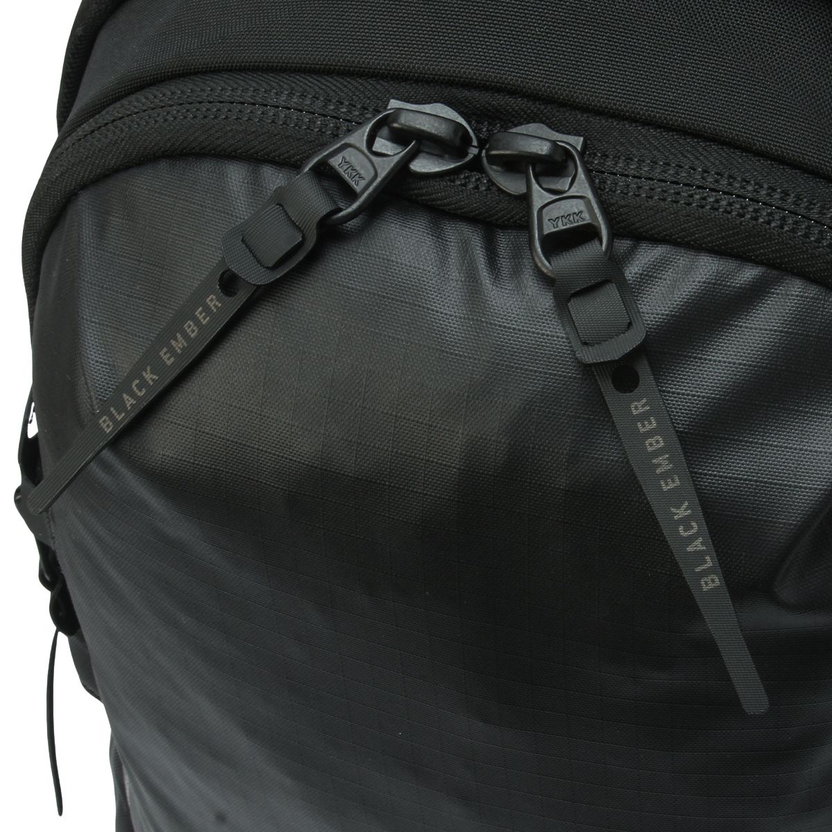 【メーカー正規品】ブラックエンバー リュック バックパック メンズ ブランド A4 22L BLACK EMBER 7224001 【メーカー正規品】ブラックエンバー リュック バックパック メンズ ブランド A4 22L BLACK EMBER 7224001