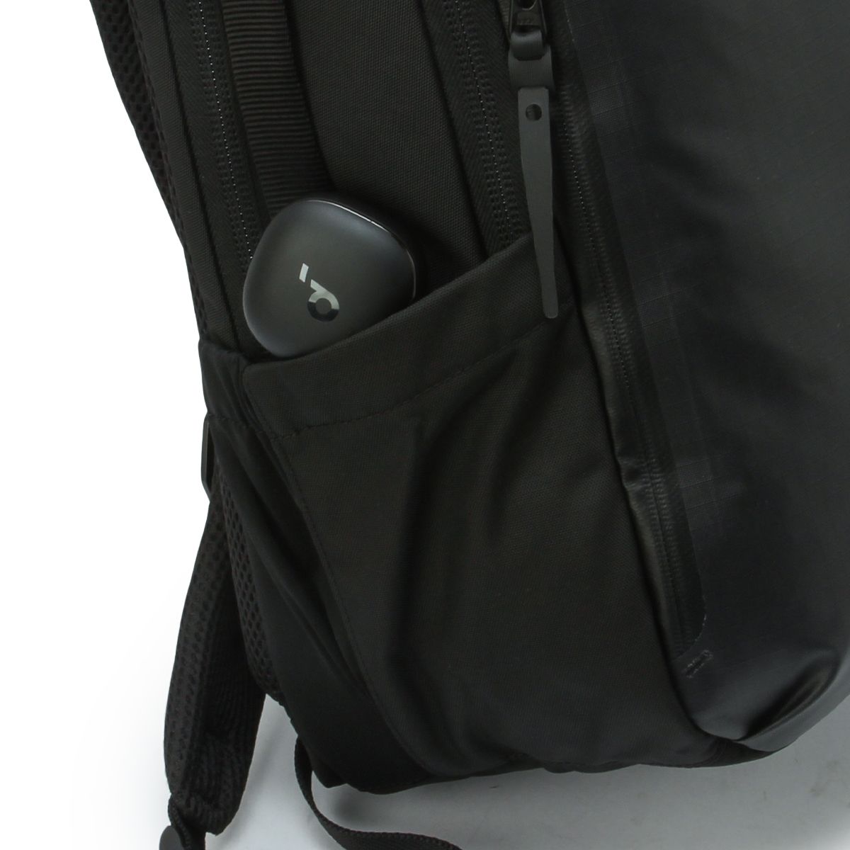 【メーカー正規品】ブラックエンバー リュック バックパック メンズ ブランド A4 22L BLACK EMBER 7224001 【メーカー正規品】ブラックエンバー リュック バックパック メンズ ブランド A4 22L BLACK EMBER 7224001