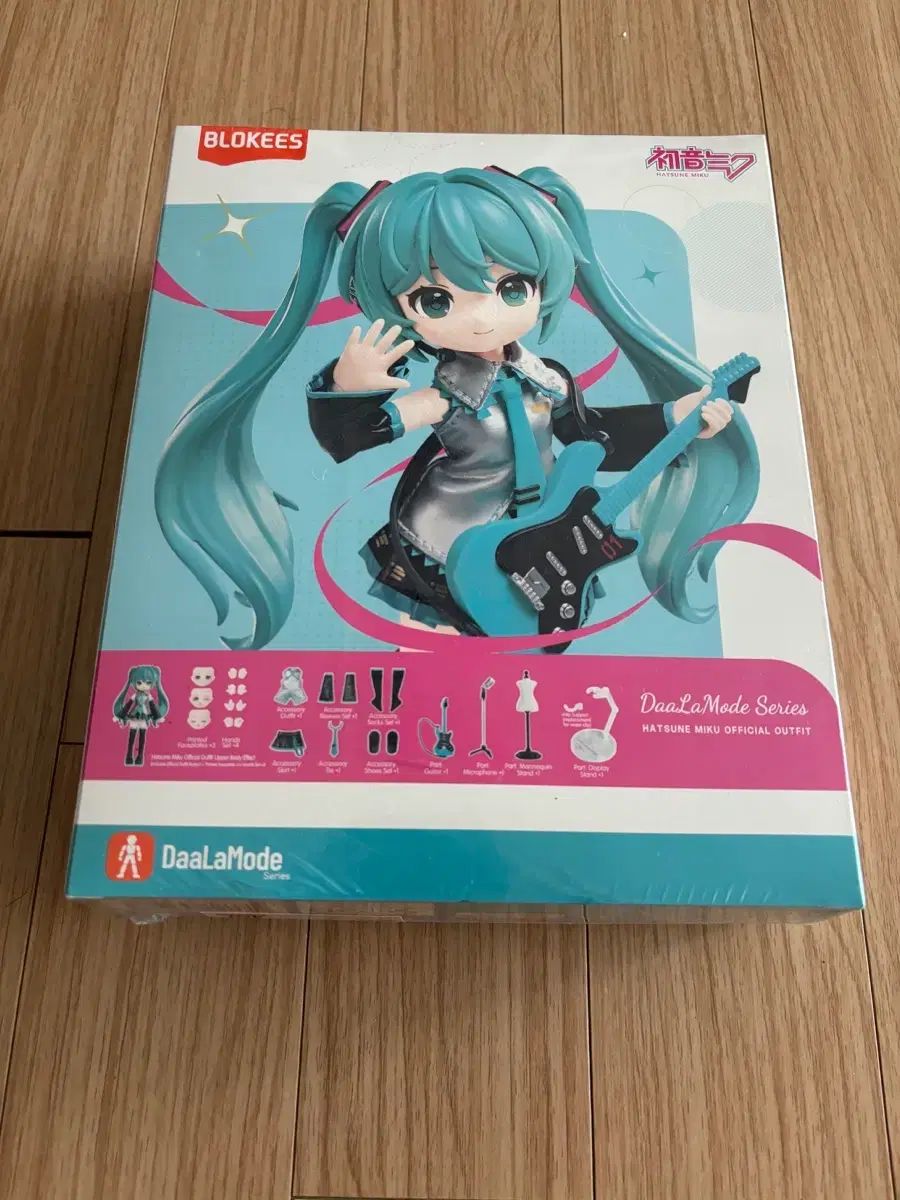 ブロキ blokees 初音 ミク フィギュア 出品