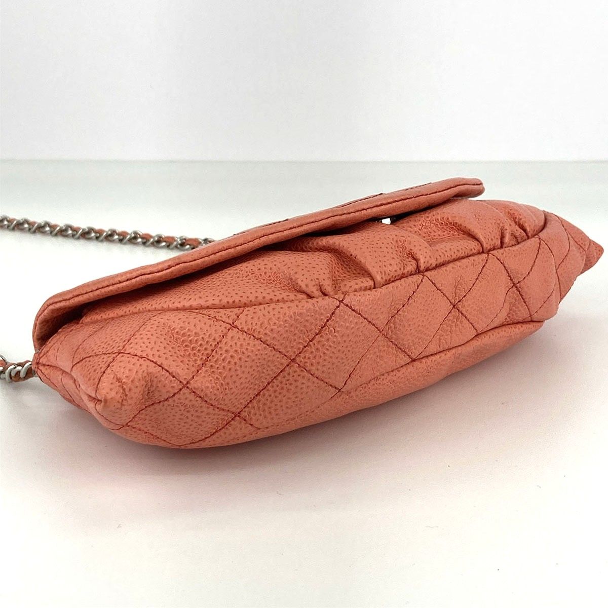CHANEL シャネル ハーフムーン チェーンショルダーバッグ チェーンウォレット ショルダーバッグ A40033 レディース キャビアスキン オレンジ シルバー金具 中古 CHANEL シャネル ハーフムーン チェーンショルダーバッグ チェーンウォレット ショルダーバッグ A40033 レディース キャビアスキン オレンジ シルバー金具 中古