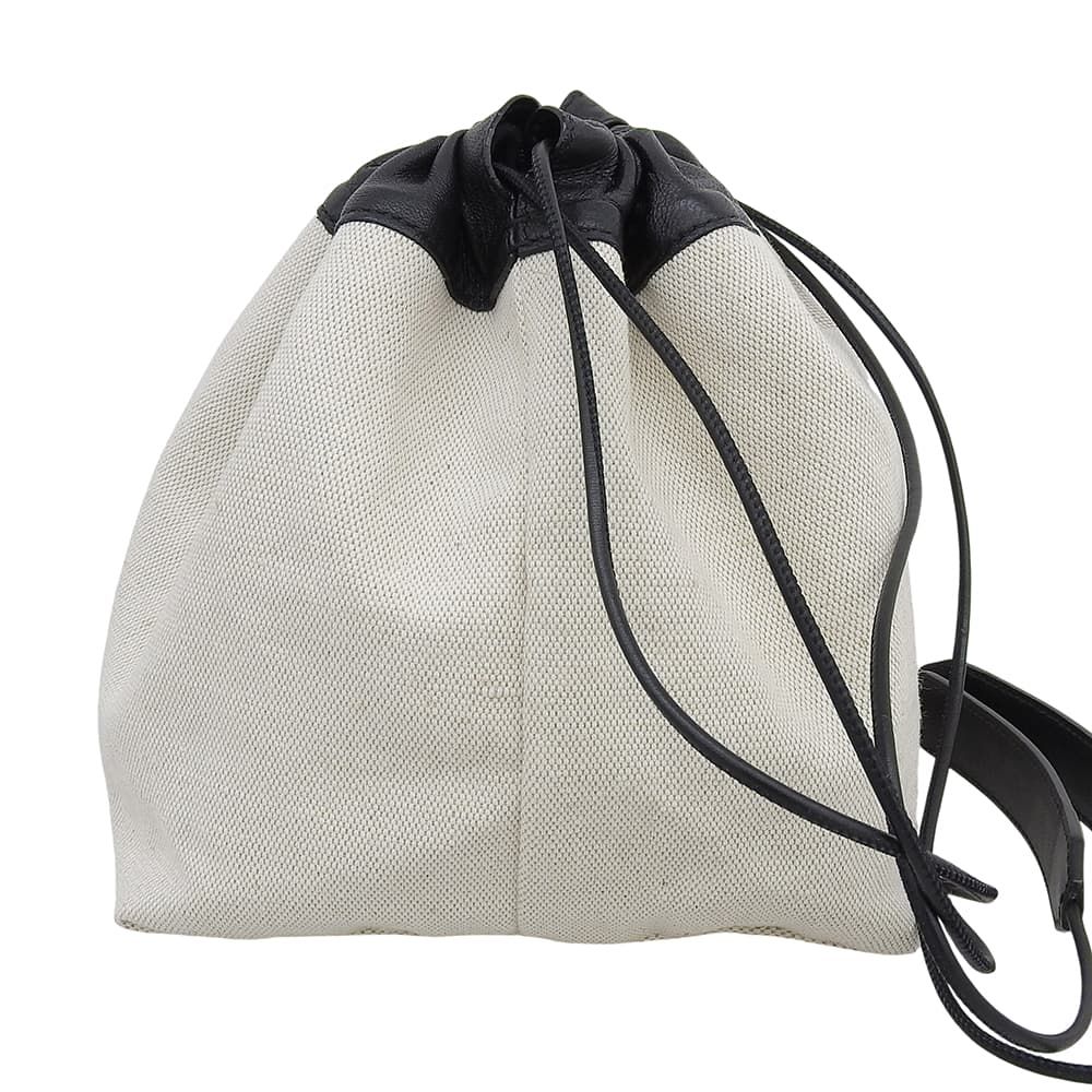 JIL SANDER ジルサンダー DUMPLING キャンバス レザー リバーシブル バッグ ショルダーバッグ レディース アイボリー×ブラック j07wg0027 JIL SANDER ジルサンダー DUMPLING キャンバス レザー リバーシブル バッグ ショルダーバッグ レディース アイボリー×ブラック j07wg0027