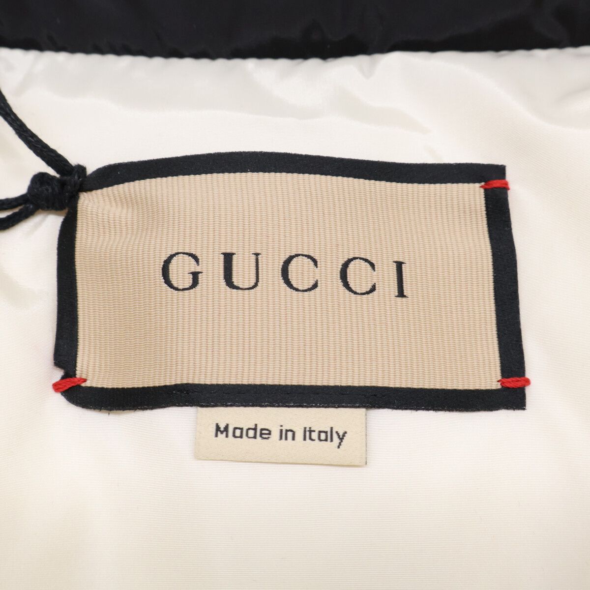 GUCCI グッチ 【新品同様/国内正規】774910 GGコットンキャンバス レザーロゴパッチ ナイロン切替 ダウンベスト 36 GUCCI グッチ 【新品同様/国内正規】774910 GGコットンキャンバス レザーロゴパッチ ナイロン切替 ダウンベスト 36