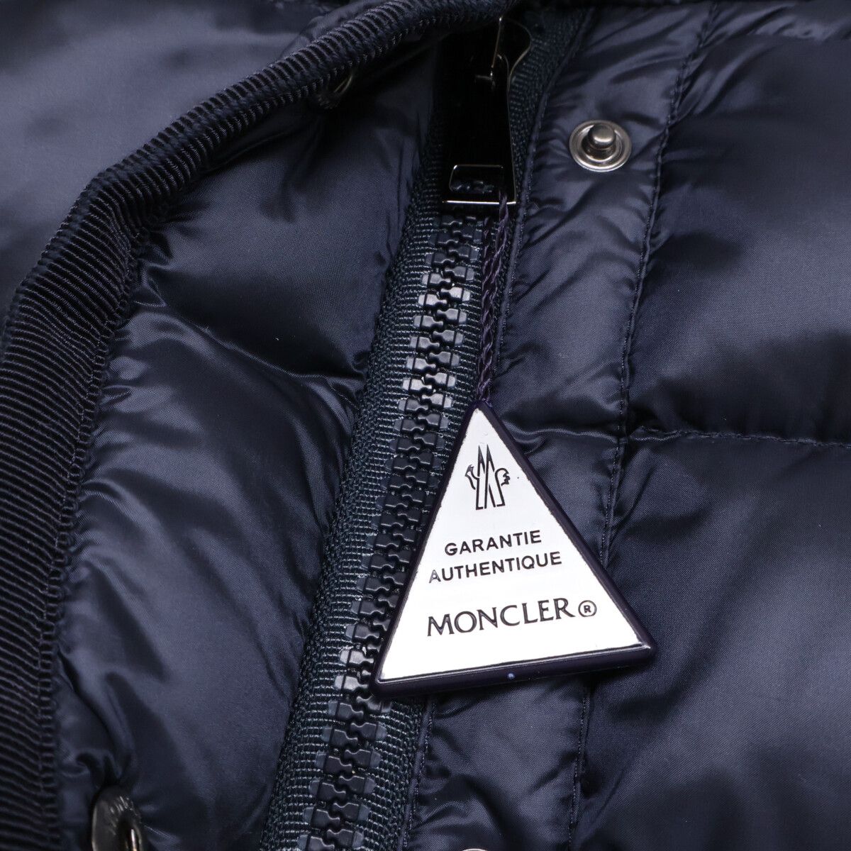 MONCLER モンクレール 新品同様 エルミンヌ HERMINE ダウンコート OO MONCLER モンクレール 新品同様 エルミンヌ HERMINE ダウンコート OO