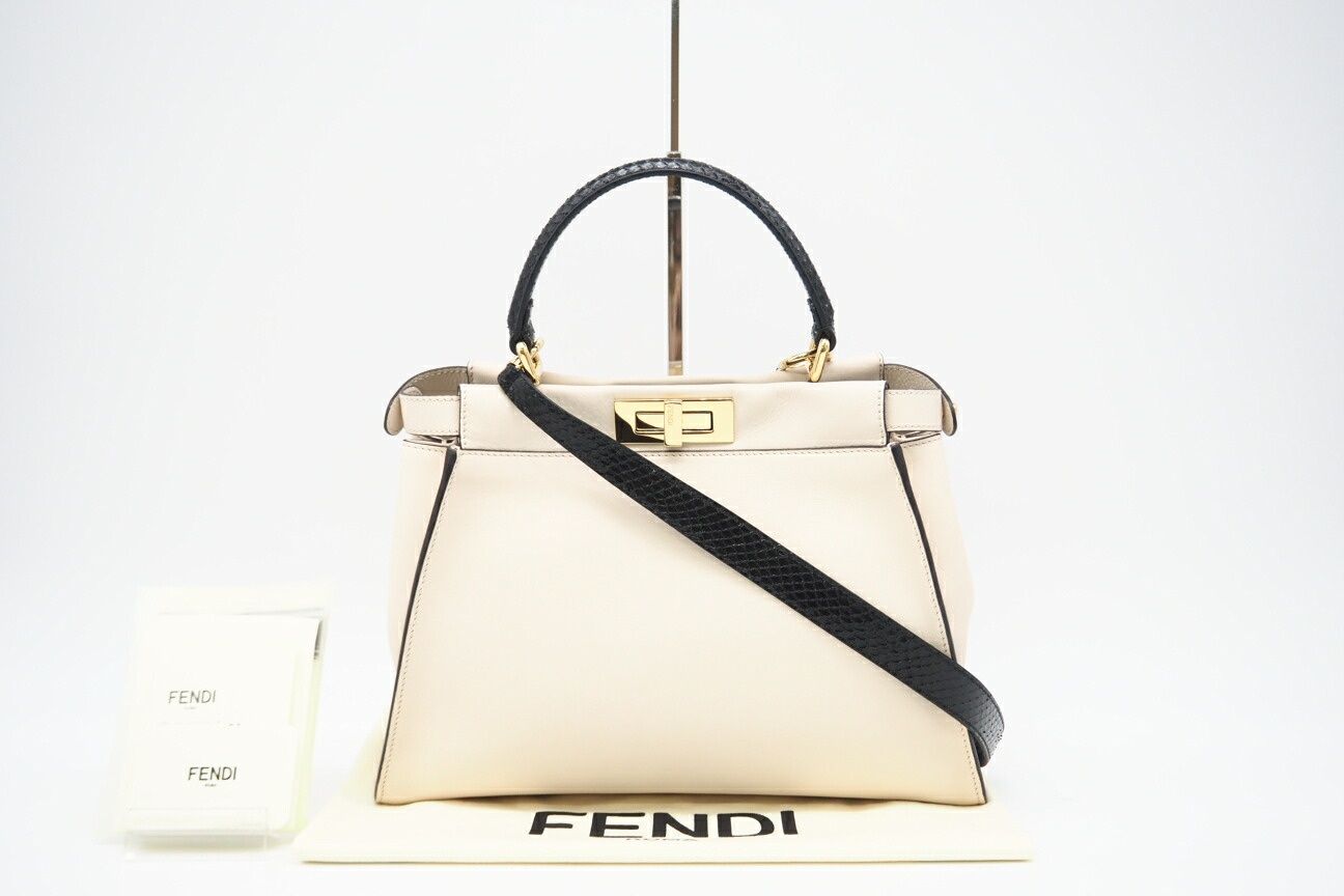 ☆3日以内返品可☆ 美品 FENDI フェンディ パイソン レザー モンスター 
