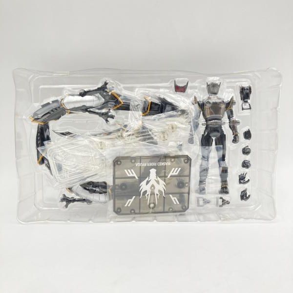 【中古】箱傷み)バンダイ S.H.Figuarts 仮面ライダーリュウガ & ドラグブラッカー/仮面ライダー龍騎[6]