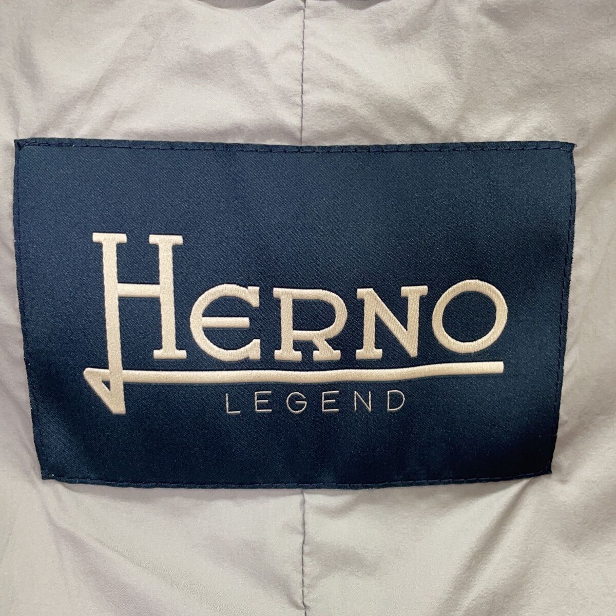 HERNO ヘルノ Pl002ULE-19288-1800 アイスグレー インナー ダウン ジレ 44 HERNO ヘルノ Pl002ULE-19288-1800 アイスグレー インナー ダウン ジレ 44