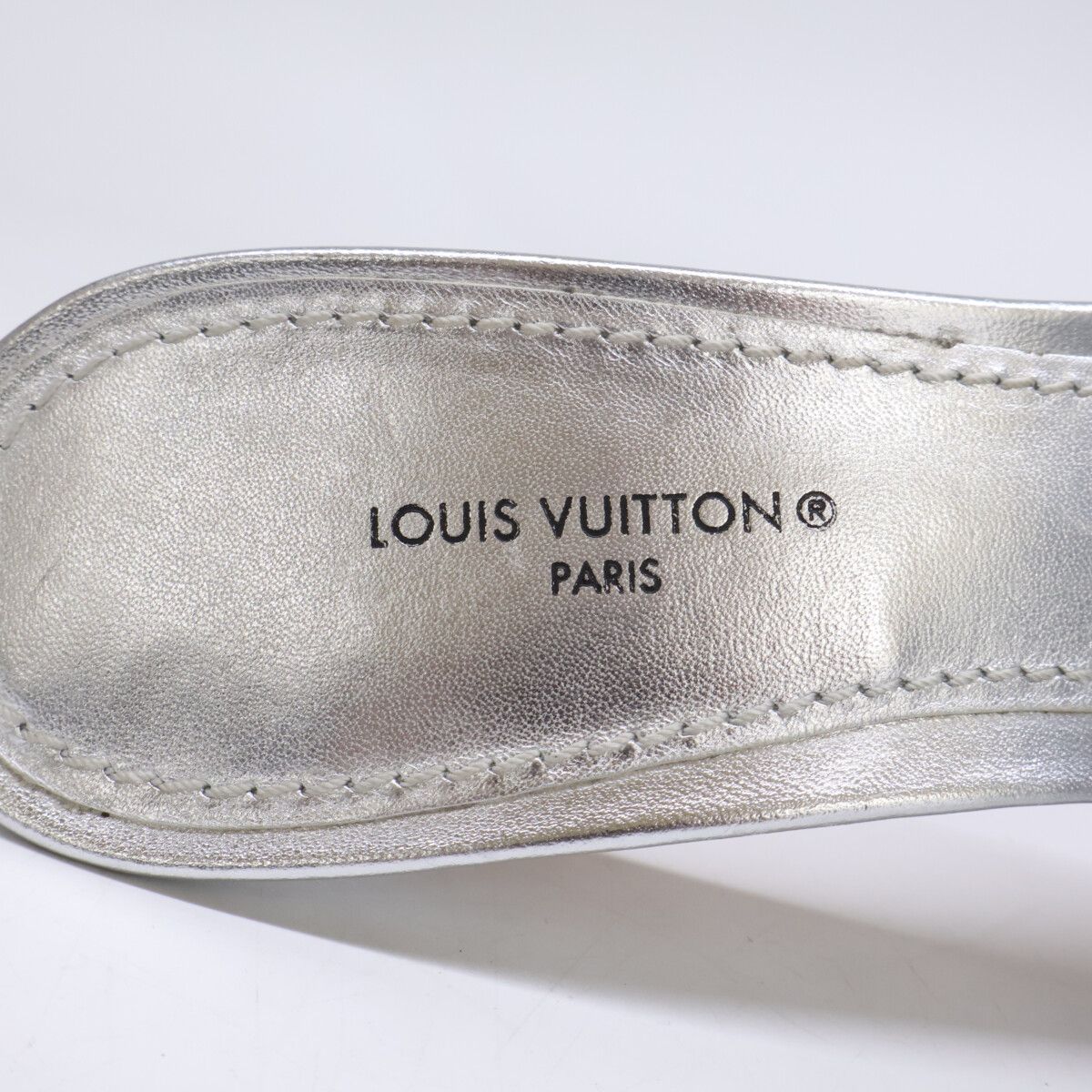 LOUIS VUITTON ルイヴィトン リバイバルライン メタリックラムスキン ミュール 37