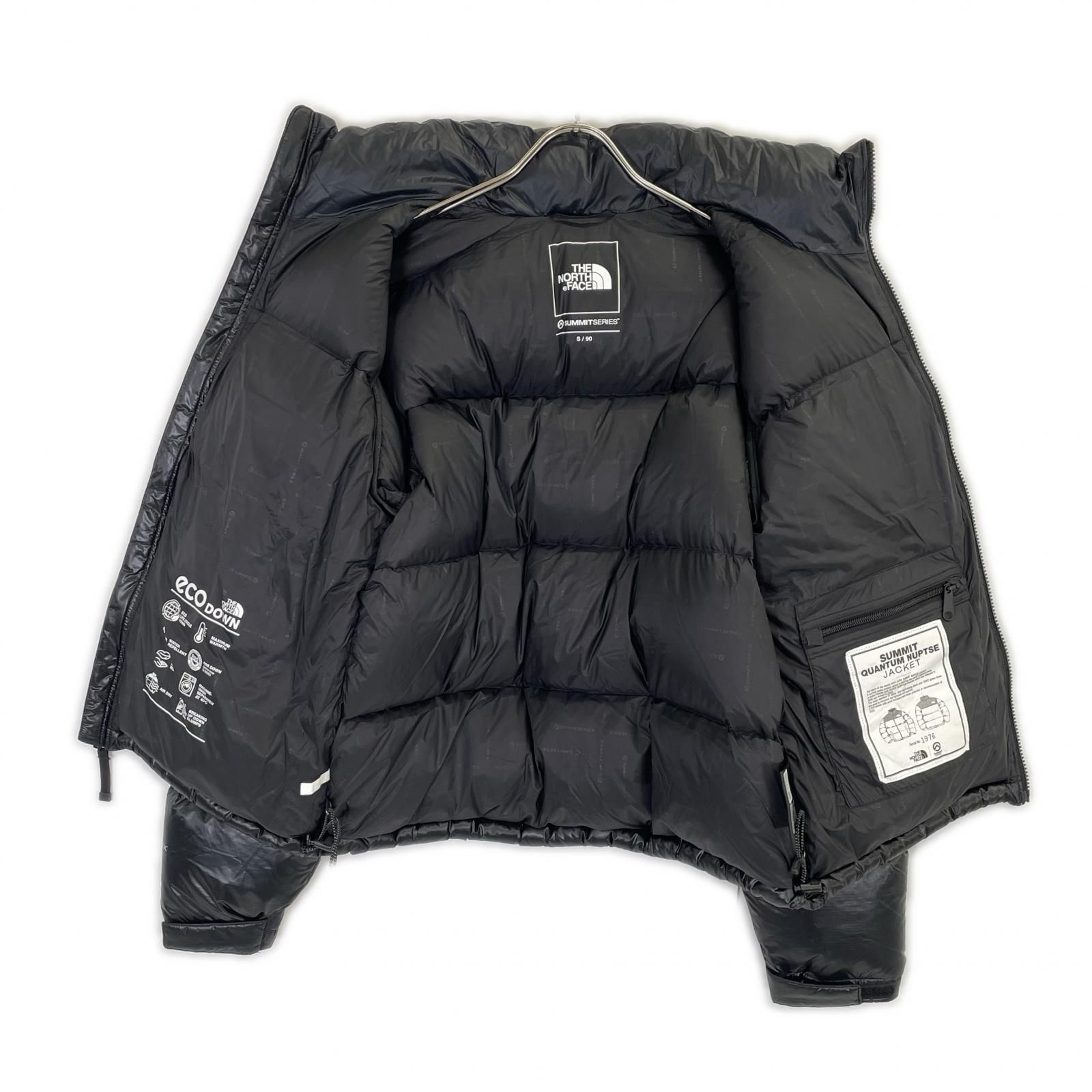 THE NORTH FACE ノースフェイス ﾎﾜｲﾄﾚｰﾍﾞﾙ NJ1DR97A QUANTUM NUPTSE JACKET ﾌﾞﾗｯｸ ﾀﾞｳﾝｼﾞｬｹｯﾄ
