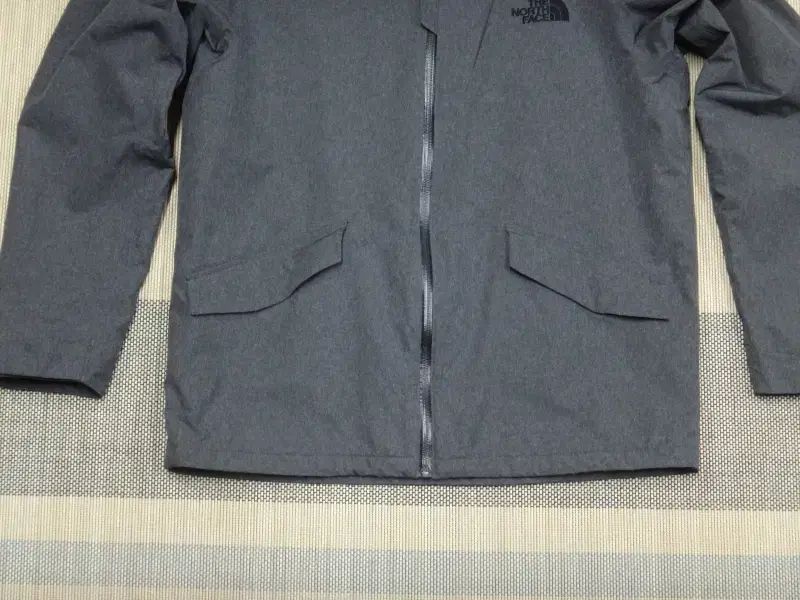 (100) THE NORTH FACE ザノースフェイス メンズ メンロ ジップINジップ ウィンドブレーカー ジャケット (100) THE NORTH FACE ザノースフェイス メンズ メンロ ジップINジップ ウィンドブレーカー ジャケット