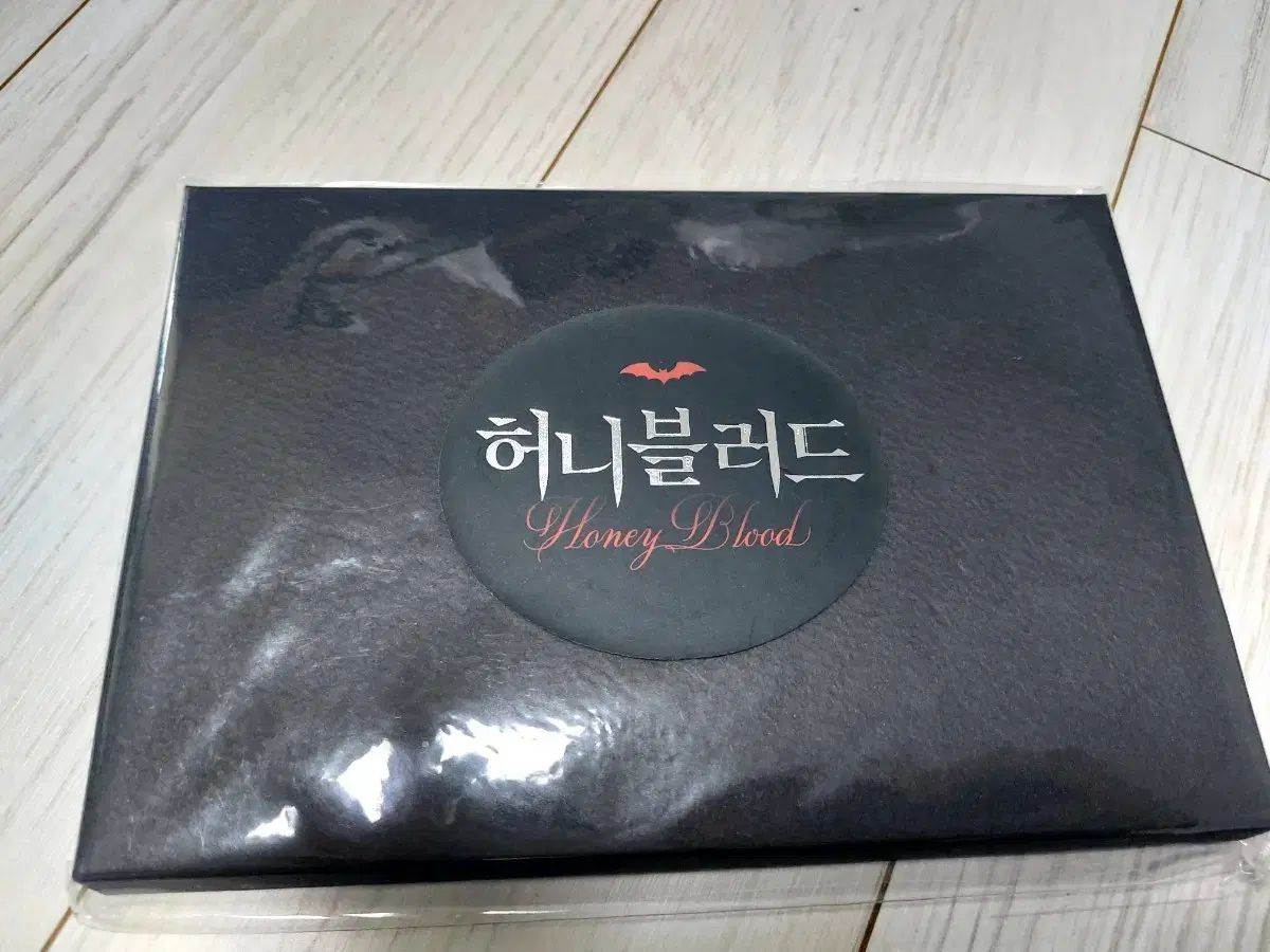 ウェブトゥーン LOVE YOURSELF 承 'Her' DARK BLOOD ポストカードセット