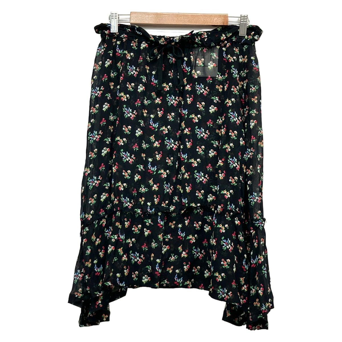 tricot COMMEdesGARCONS(トリココムデギャルソン) スカート レディース - 黒×レッド×マルチ シースルー/花柄/ひざ丈