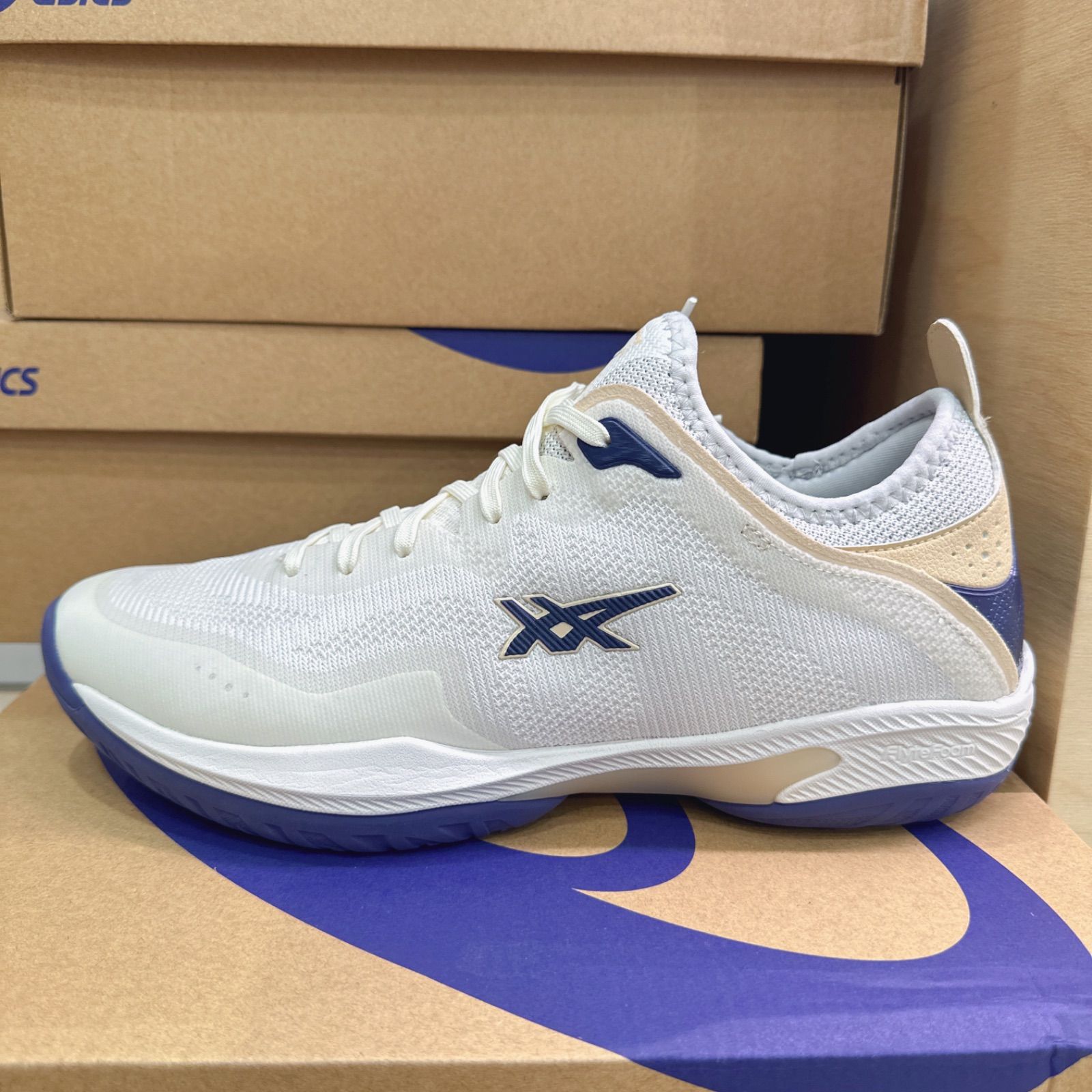 大人気/国内即完売 ASICS GLIDE NOVA FF 3-えぬわた氏