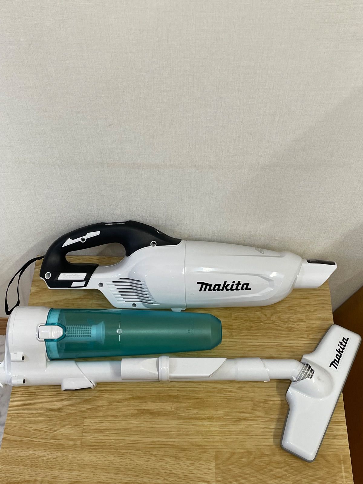 □マキタ MAKITA CL281FD 充電式クリーナー 掃除機 動作確認済み A25 