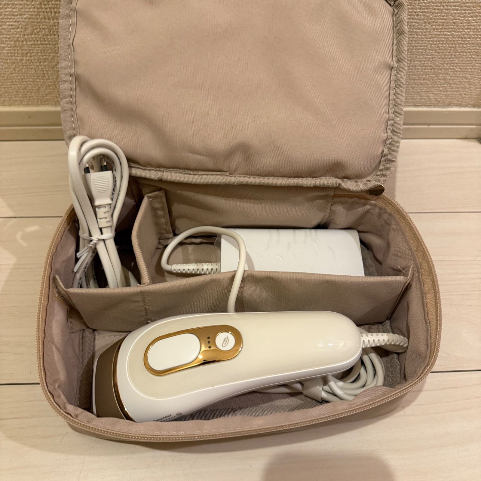 【値下げ可能！】【クーポンあり！】brown ブラウン　シルクエキスパートプロ5 silk expert pro 5 脱毛器