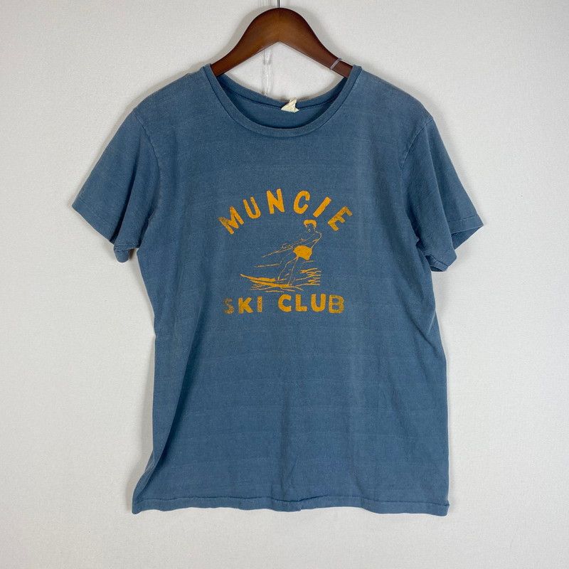 【現状渡し品】 CHAMPION チャンピオン 60～70's MUNCIE SKI CLUB TEE VINTAGE 60～70年代 マンシー・スキークラブ Tシャツ 半袖 トップス 【145-260508-ks-17-tei】