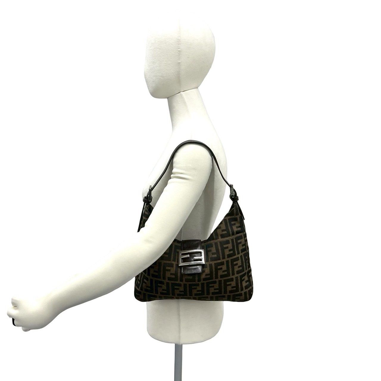 ほぼ未使用 袋付き FENDI フェンディ ズッカ FF 柄 金具 キャンバス 