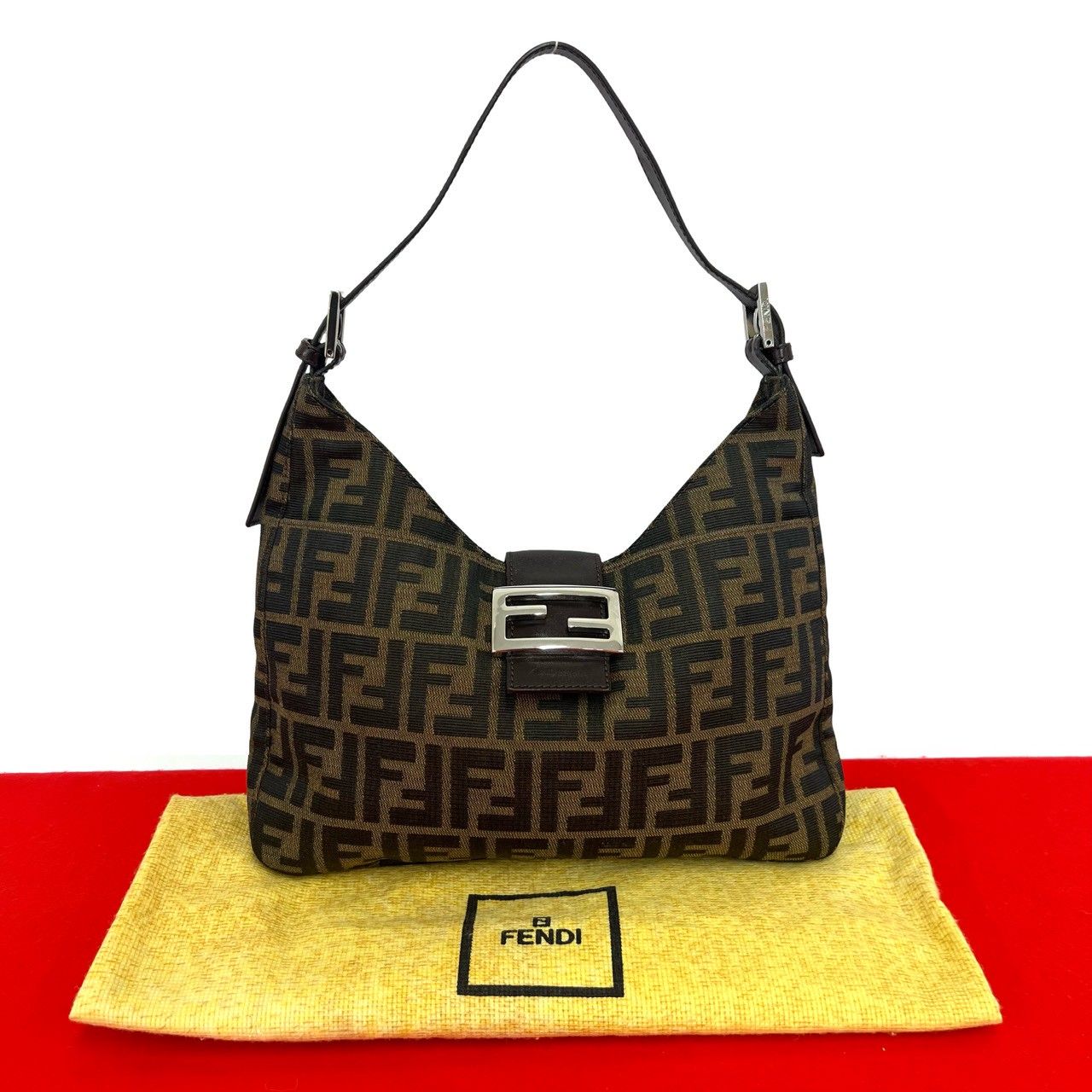 ほぼ未使用 袋付き FENDI フェンディ ズッカ FF 柄 金具 キャンバス