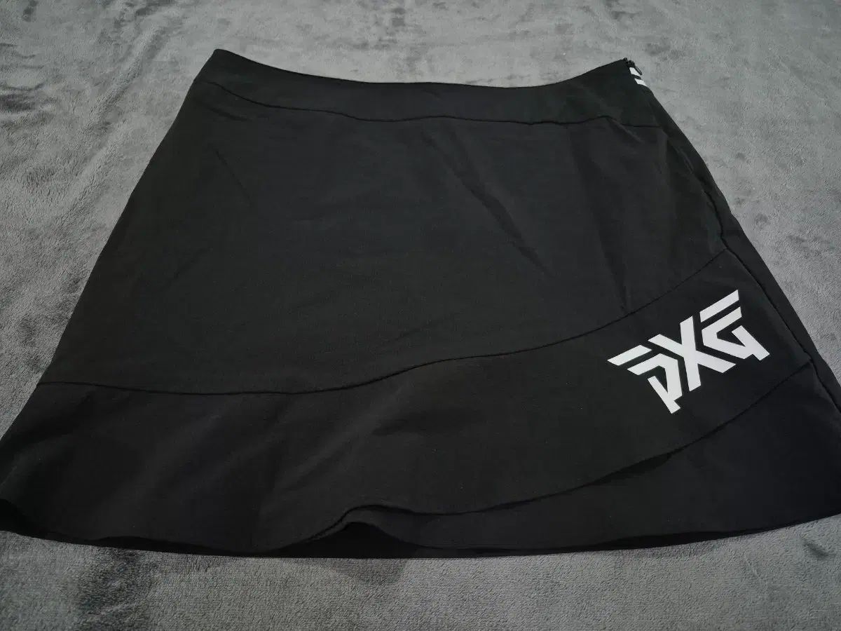 PXG レディース ゴルフ ビックロゴ ブラック スカート L