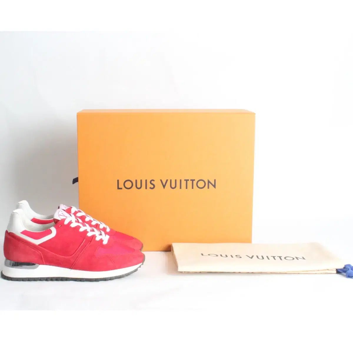 ルイヴィトン LV ランナウェイ スウェード スニーカー 36(230) ルイヴィトン LV ランナウェイ スウェード スニーカー 36(230)