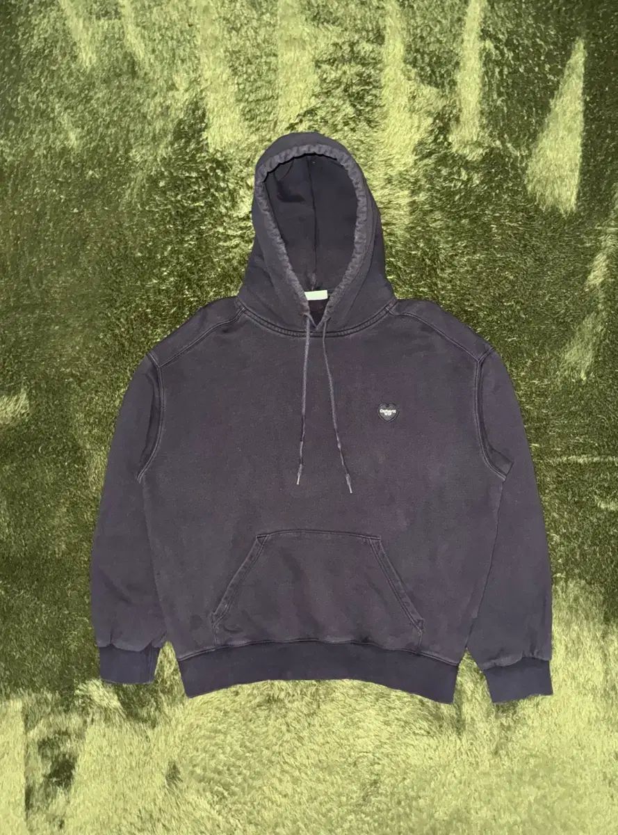 L Carhartt カーハート WIP ハート パッチ ロゴ フーディー フェイディド ブラック