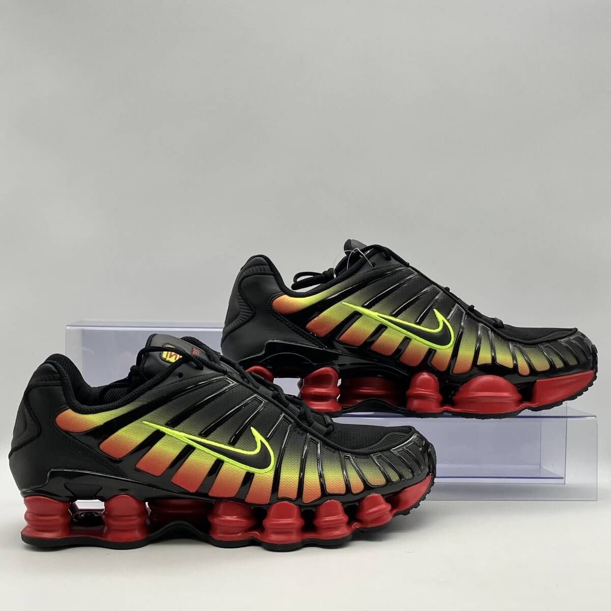 NIKE Women's Shox TL Black and Volt ナイキ ウィメンズ ショックス TL ブラック アンド ボルト HJ9609 001 28㎝