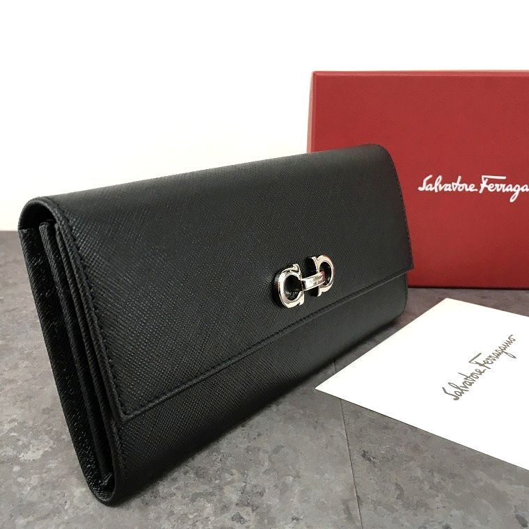 送料込み！ 未使用品 Salvatore Ferragamo 長財布 ガンチーニ ブラック 