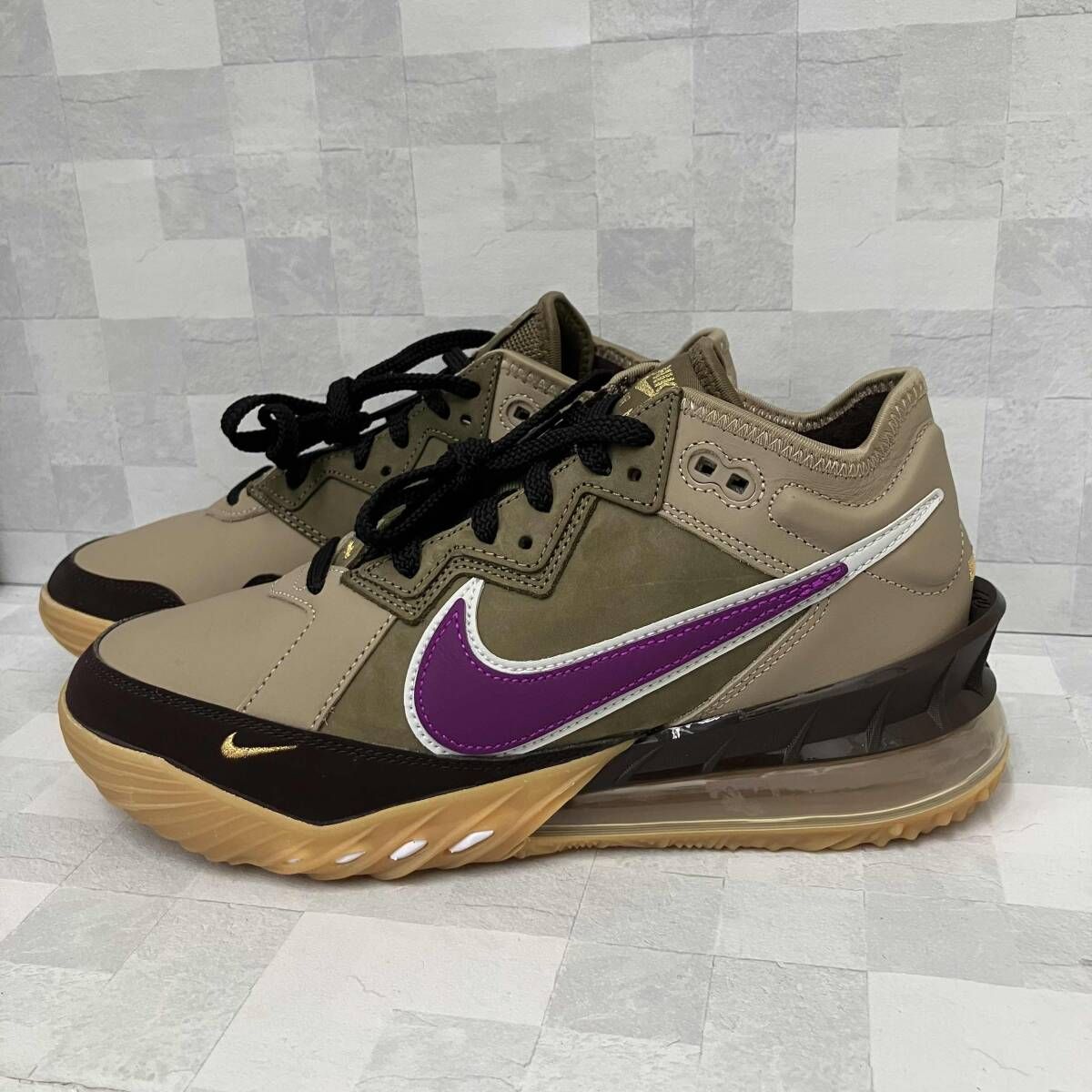 NIKE LEBRON 18 XVII LOW Viotech Atomos コラボ ナイキ レブロン CW3153-200 ブラウン パープル 26.5cm 箱あり インソール欠損 NIKE LEBRON 18 XVII LOW Viotech Atomos コラボ ナイキ レブロン CW3153-200 ブラウン パープル 26.5cm 箱あり インソール欠損