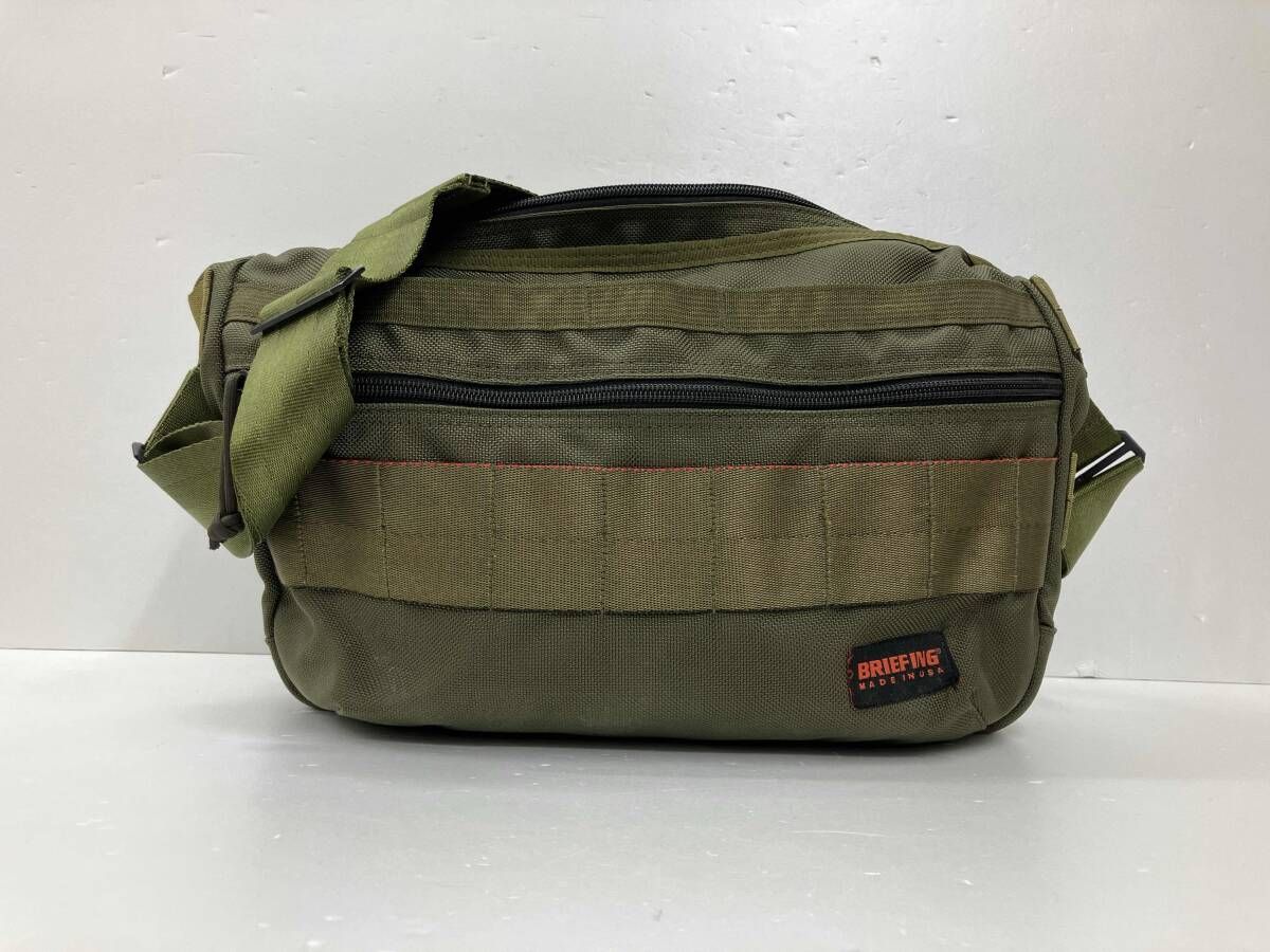 BRIEFING ブリーフィング ショルダーバッグ DAY TRIPPER デイトリッパー カーキー 通年