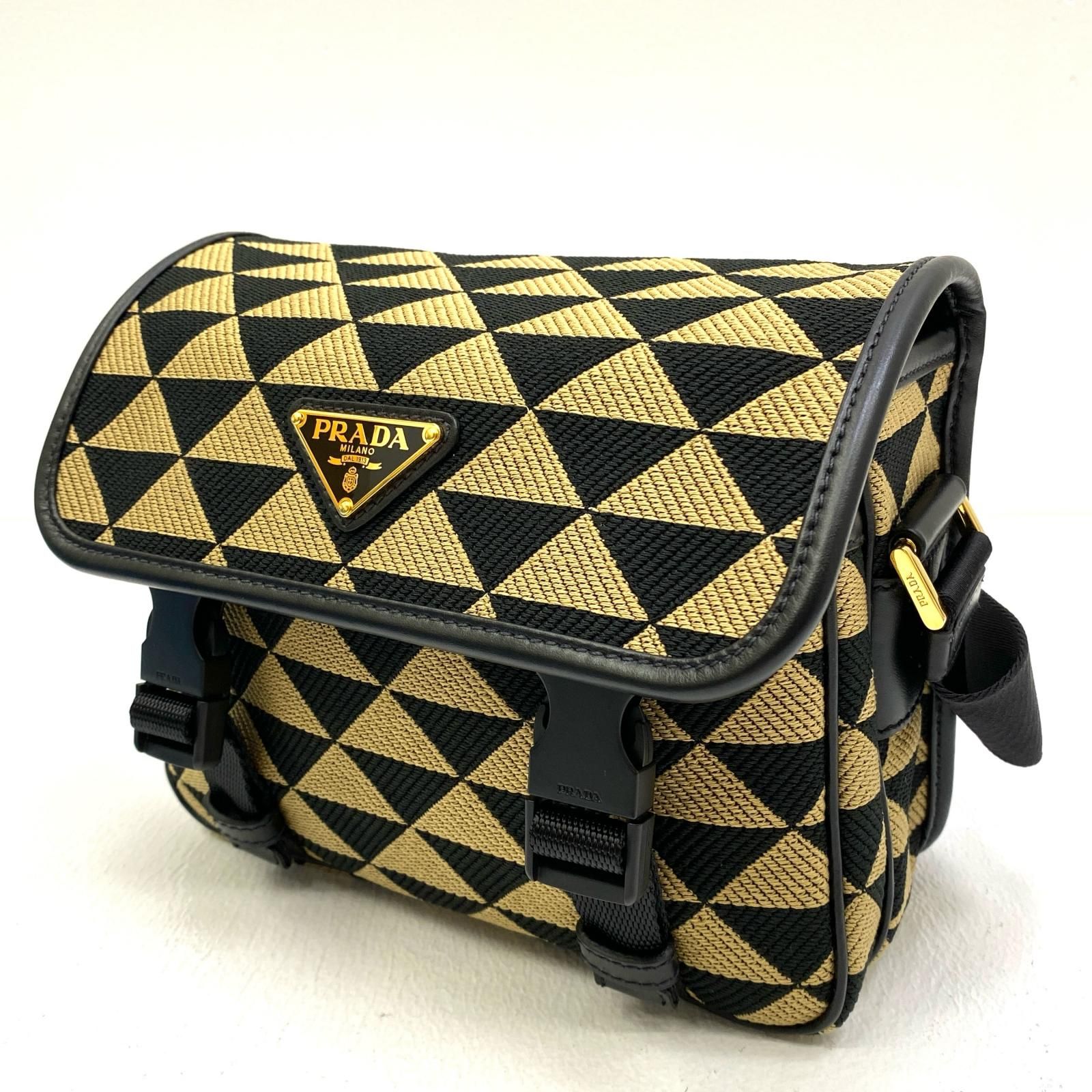 【加古川店】 中古 PRADA | プラダ ショルダーバッグ TRIANGOLO JACQU 2VH133 【122】