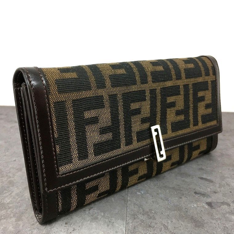 送料込み！ 未使用品 FENDI 長財布 ズッカ柄 279