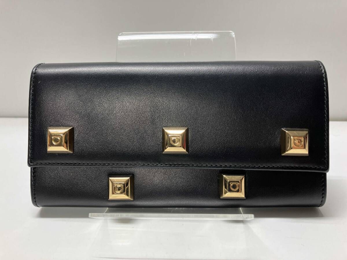 Salvatore Ferragamo JP-22-D502 フラップ長財布 ブラック×ゴールドスタッズ フェラガモ