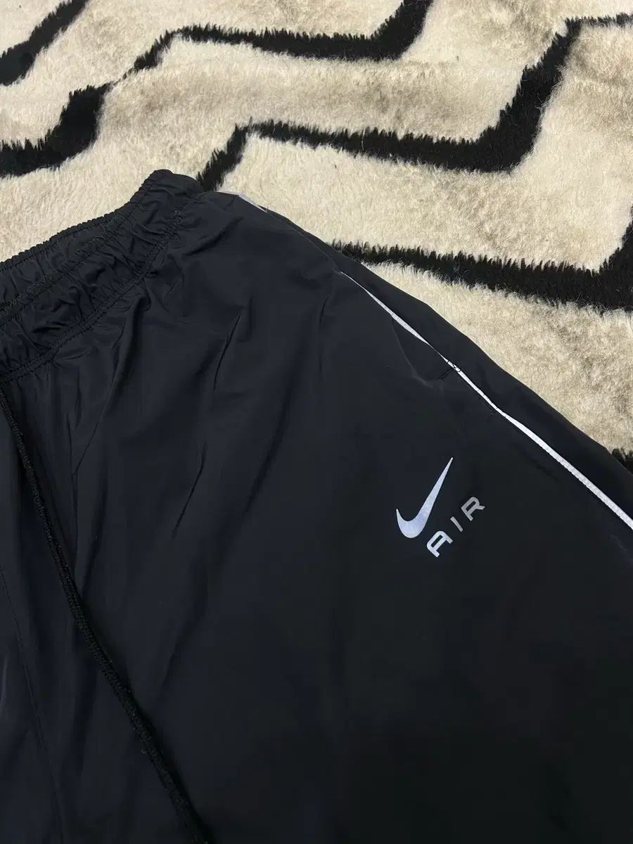 M NIKE ナイキ NSW エア ウーブンパンツ / ブラック