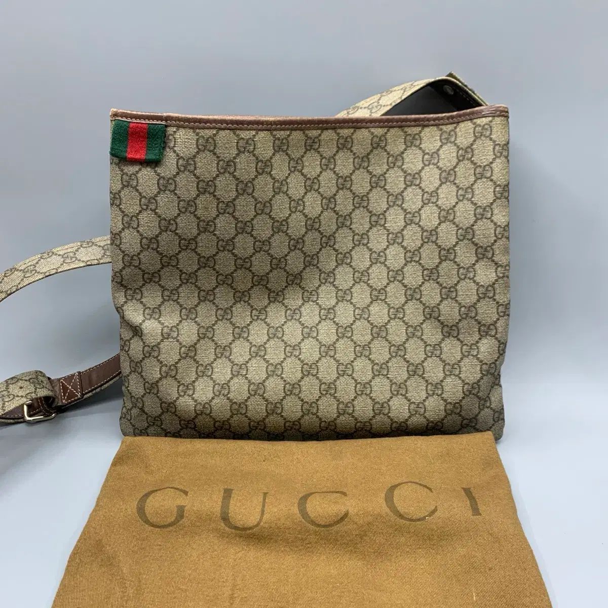 グッチ GG Supreme キャンバス 246412