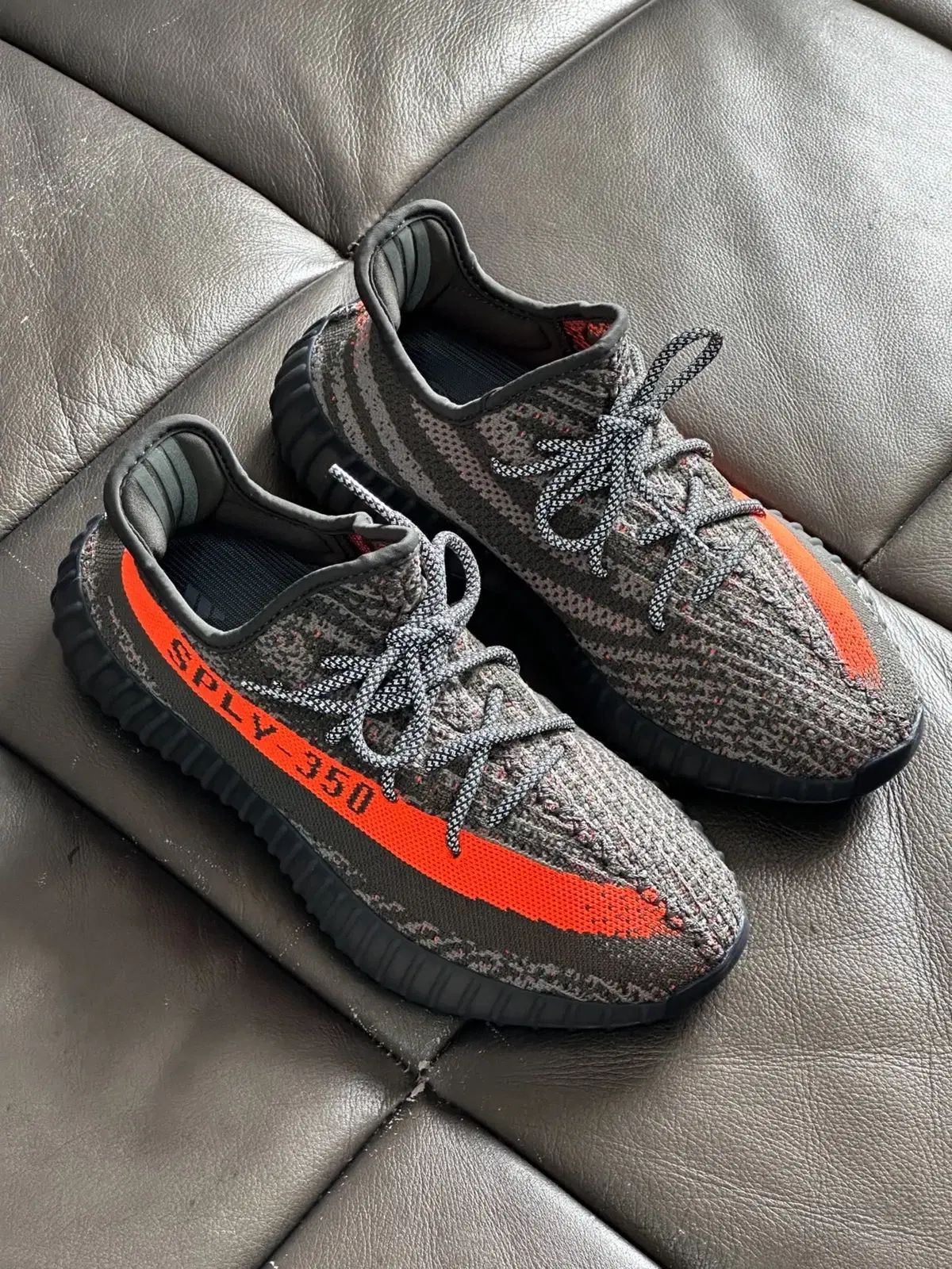 アディダス オリジナルス Yeezy Boost 350 V2 コンフォートウェア 耐摩耗