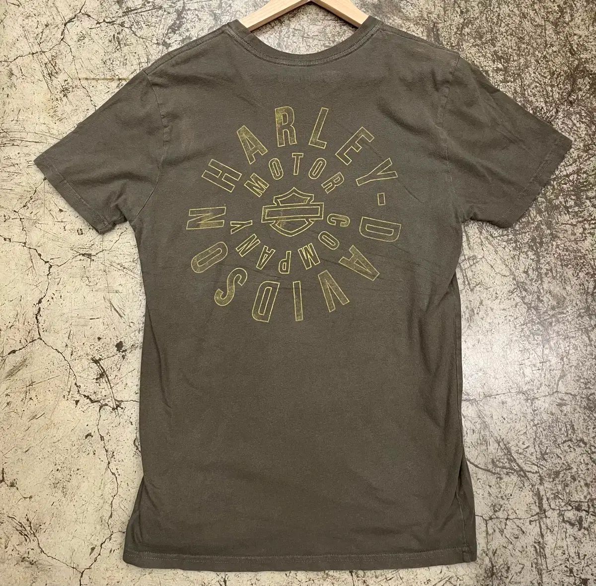 ハーレーダビッドソン Spellout Tシャツ