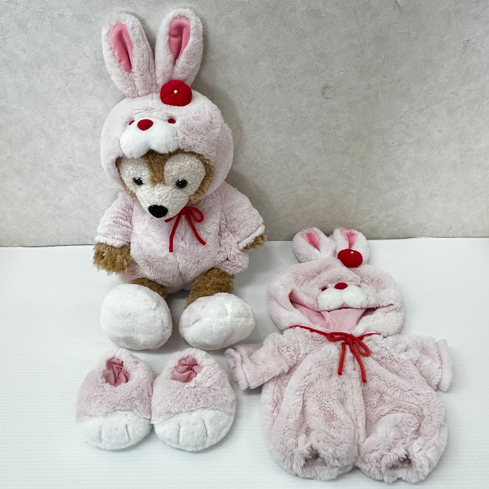 △ディズニー ダッフィー ぬいぐるみ 着せ替え スペア付き 中古品