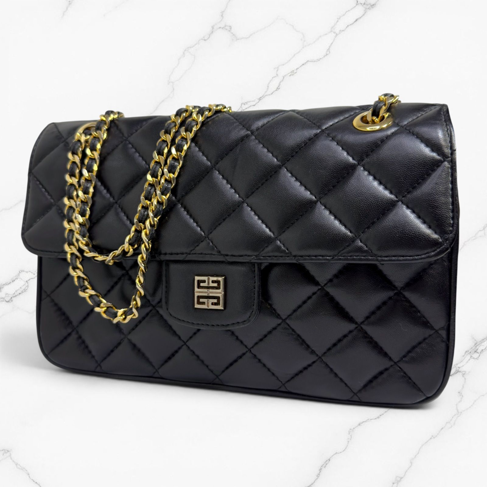 GIVENCHY ジバンシィ ジバンシー マトラッセ シングルフラップ キルティング チェーンショルダーバッグ 肩掛け 斜め掛け ラムスキン レザー ブラック 黒 Y2K 4Gロゴ