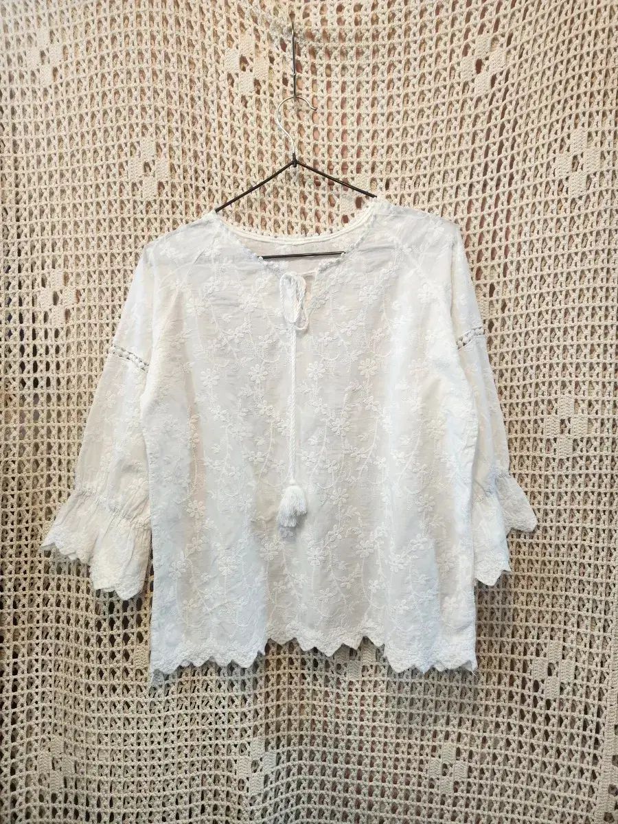 白刺繍ブラウス レイ ラウ 7分