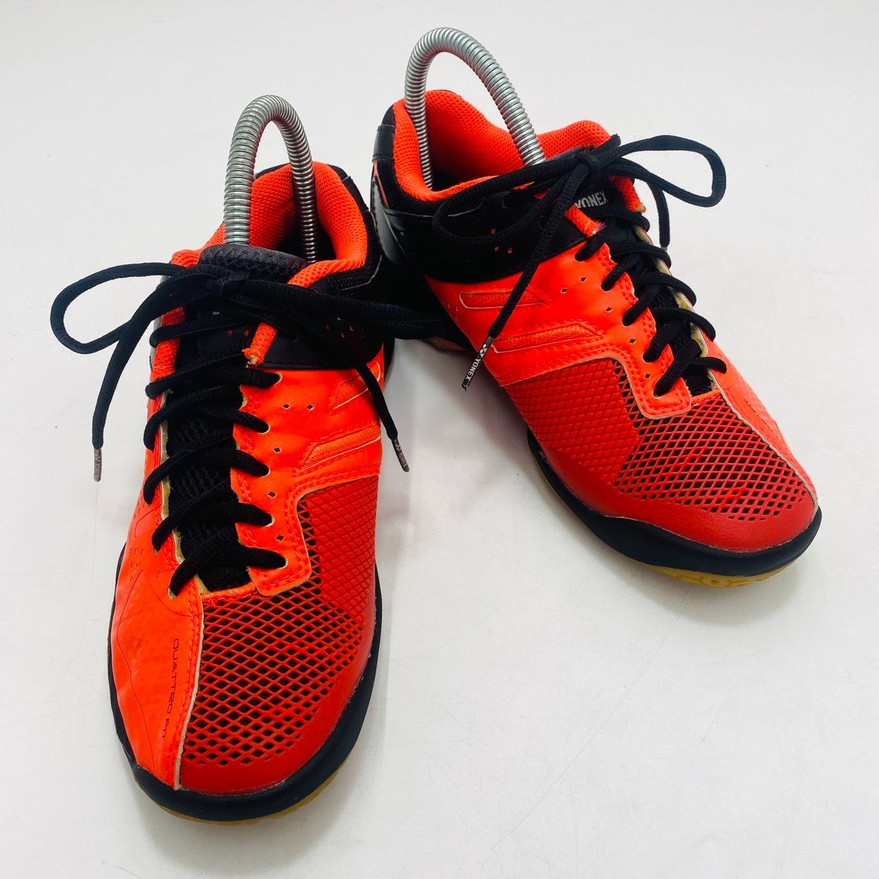 ヨネックス YONEX バドミントンシューズ スニーカー 23.5cm オレンジ
